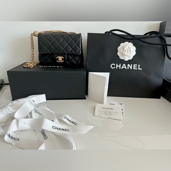 CHANEL 2023 Mini Sweet Camellia Flap Bag NEW PRISTINE CONDITION - Picture 1 of 14